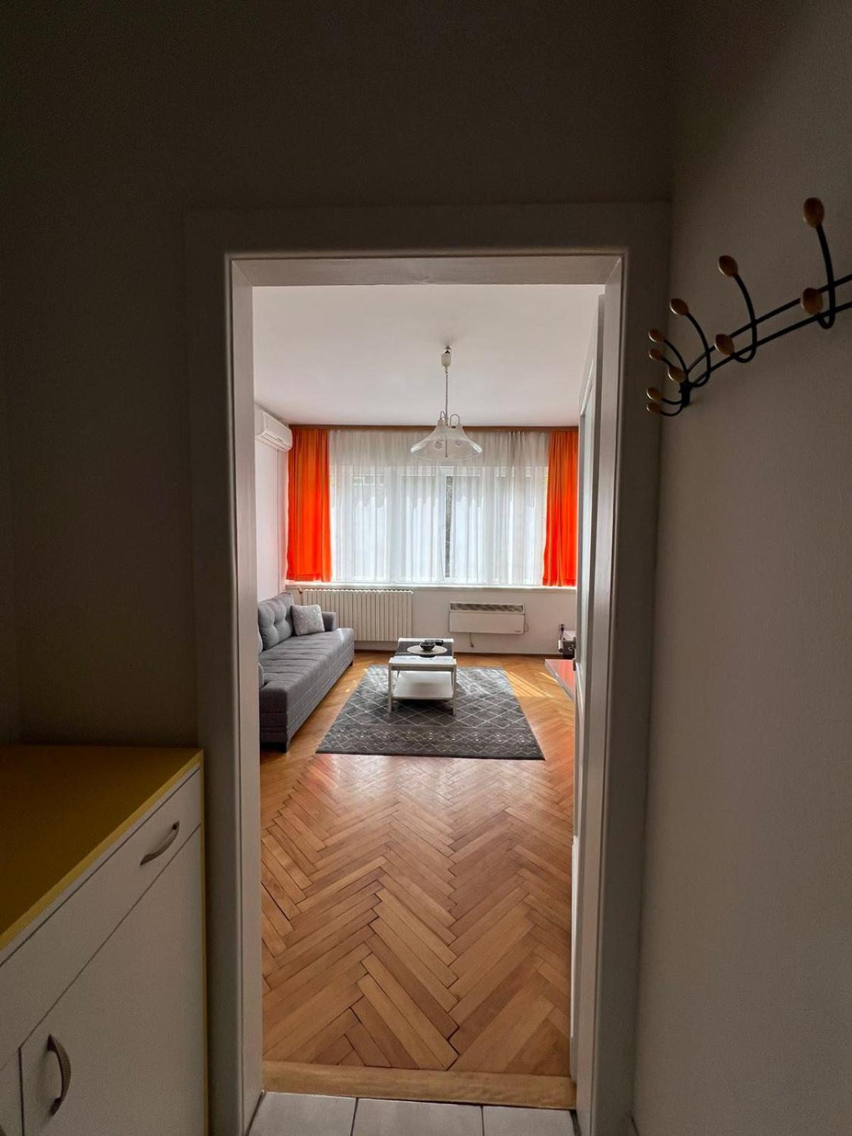 Central Bank Apartment Сараево Экстерьер фото